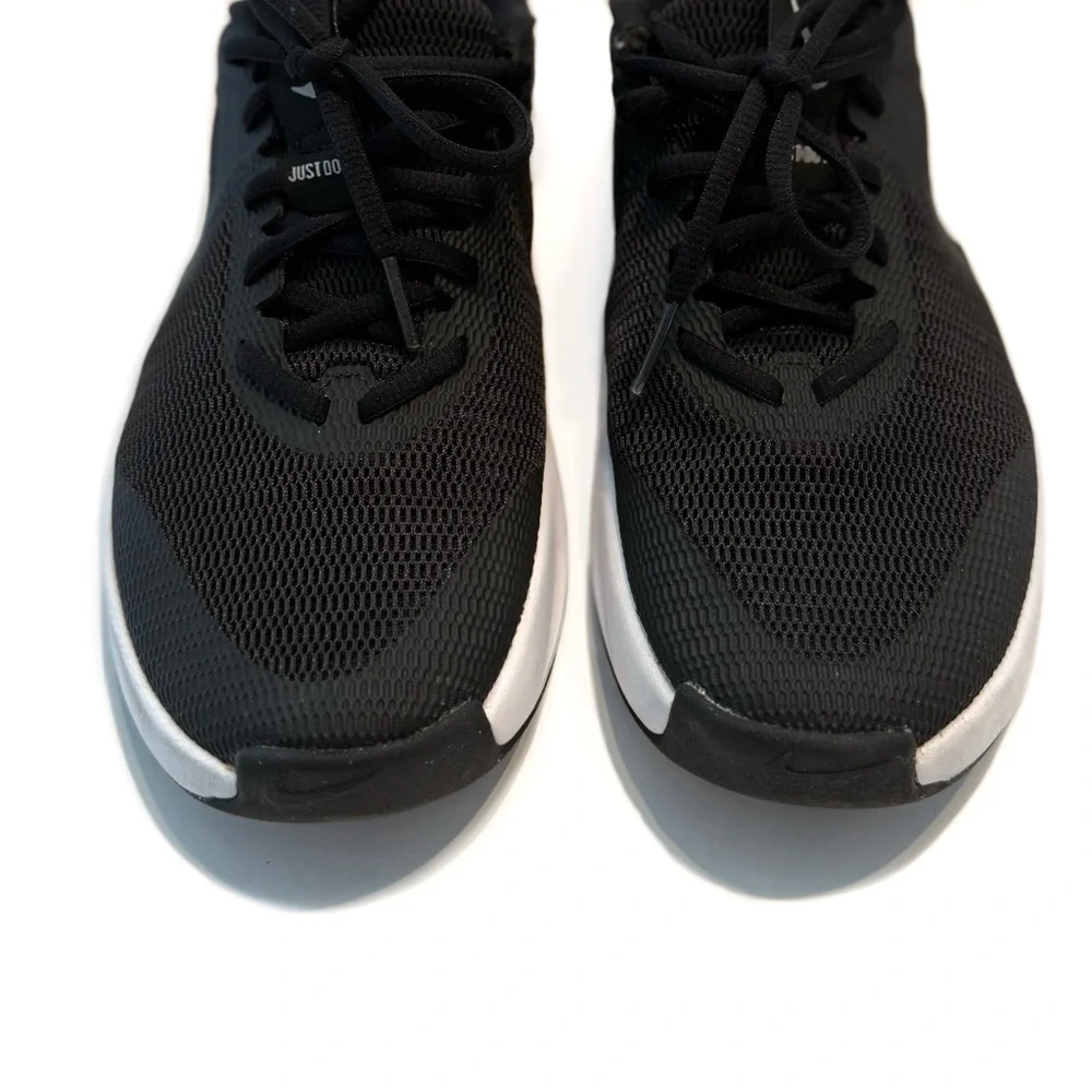 Nike Black Womens MC Trainer 3 Sneakers